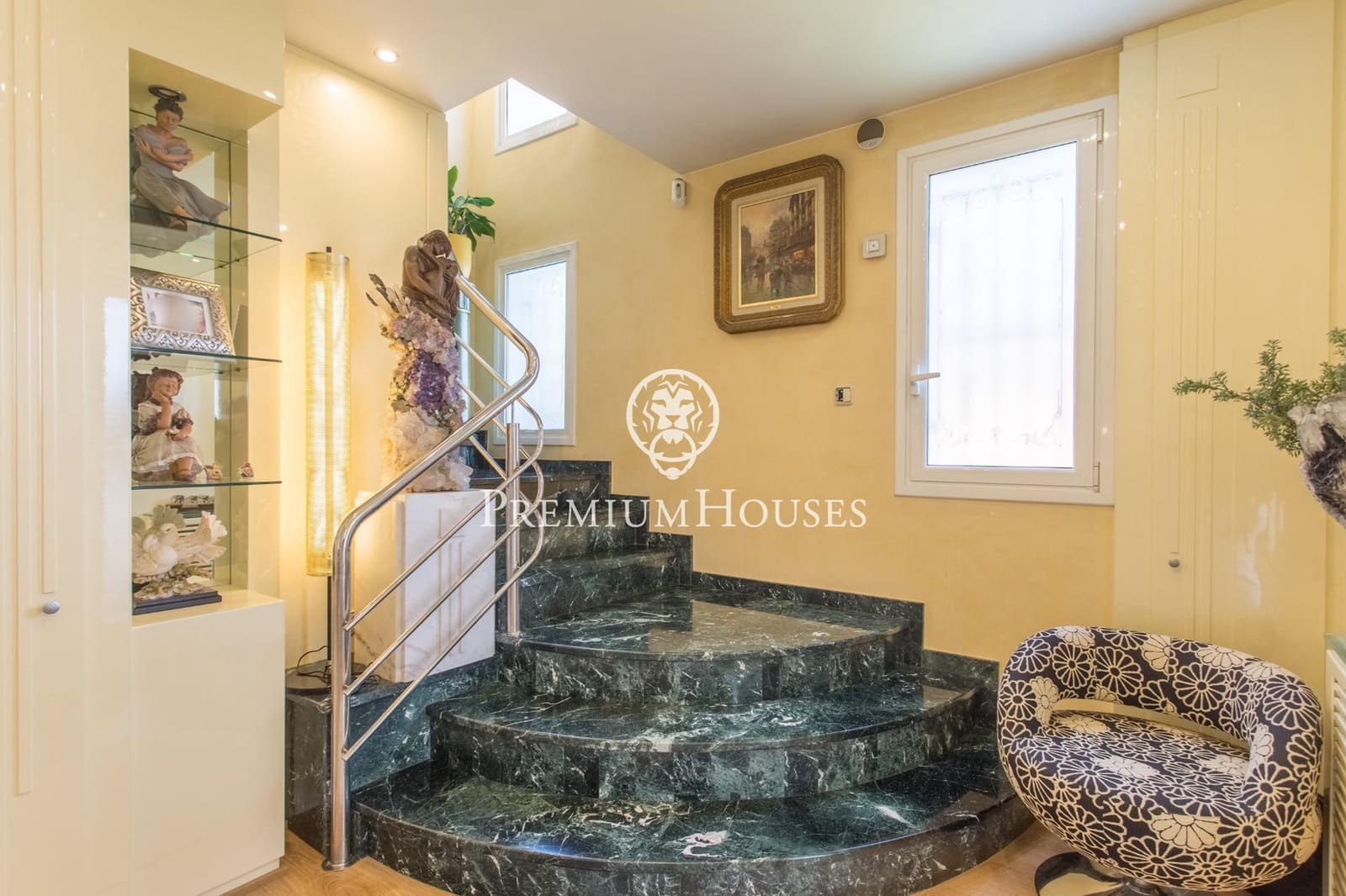 5 soverom Villa til salgs i El Masnou med svømmebasseng garasje - € 1 395 000 (Ref: 9414085)