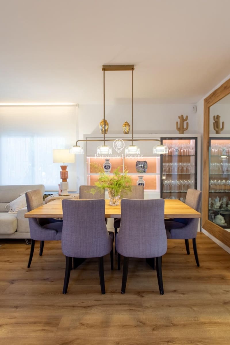5 soverom Villa til salgs i El Masnou med svømmebasseng garasje - € 1 290 000 (Ref: 9414085)