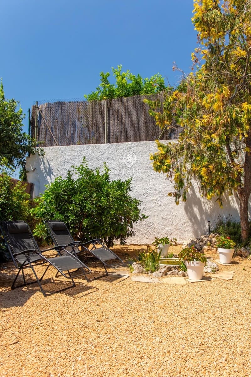 5 soverom Villa til salgs i El Masnou med svømmebasseng garasje - € 1 290 000 (Ref: 9414085)