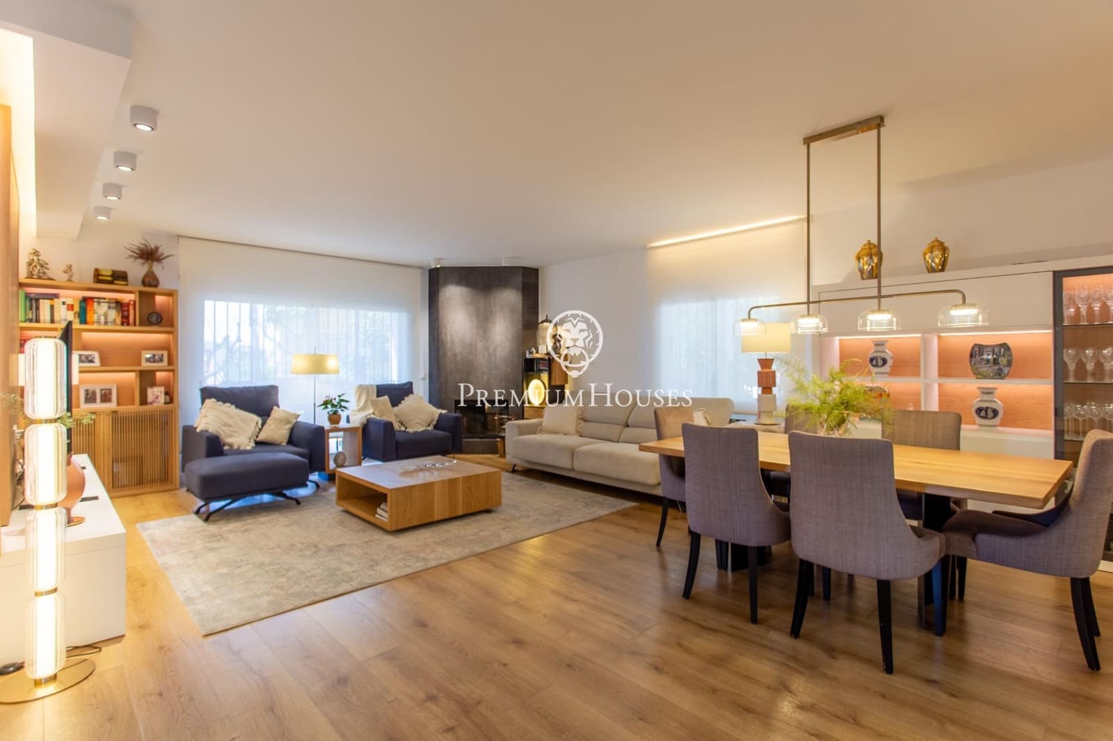5 soverom Villa til salgs i El Masnou med svømmebasseng garasje - € 1 290 000 (Ref: 9414085)