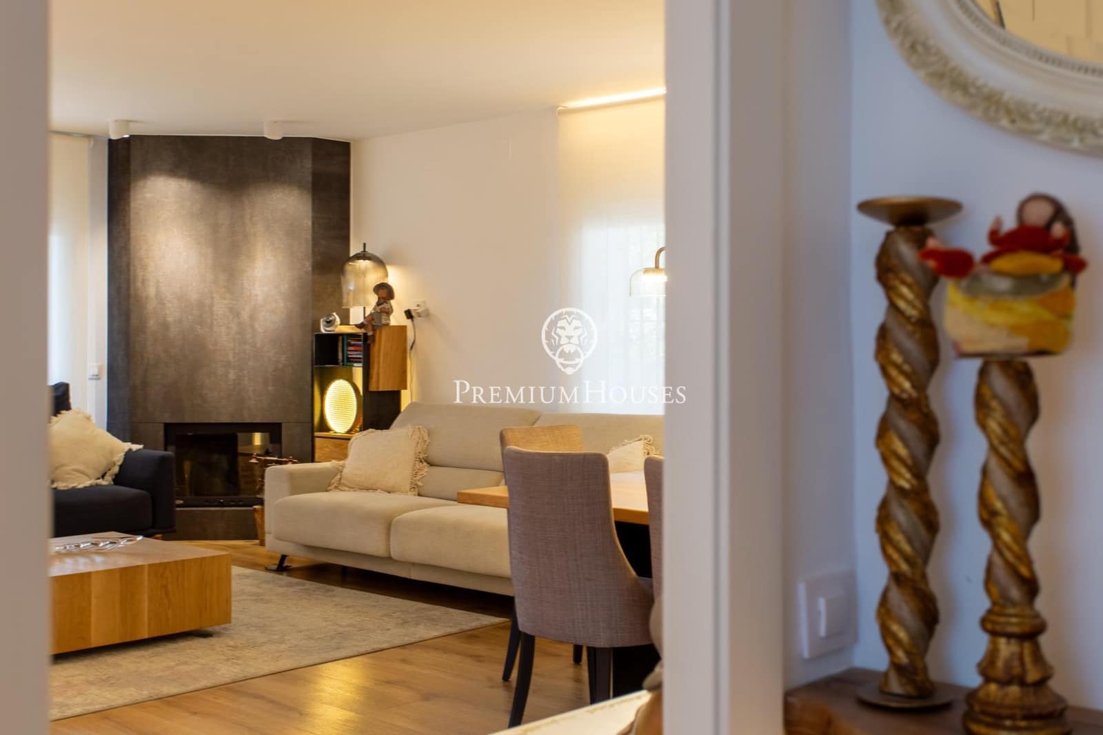 5 soverom Villa til salgs i El Masnou med svømmebasseng garasje - € 1 290 000 (Ref: 9414085)
