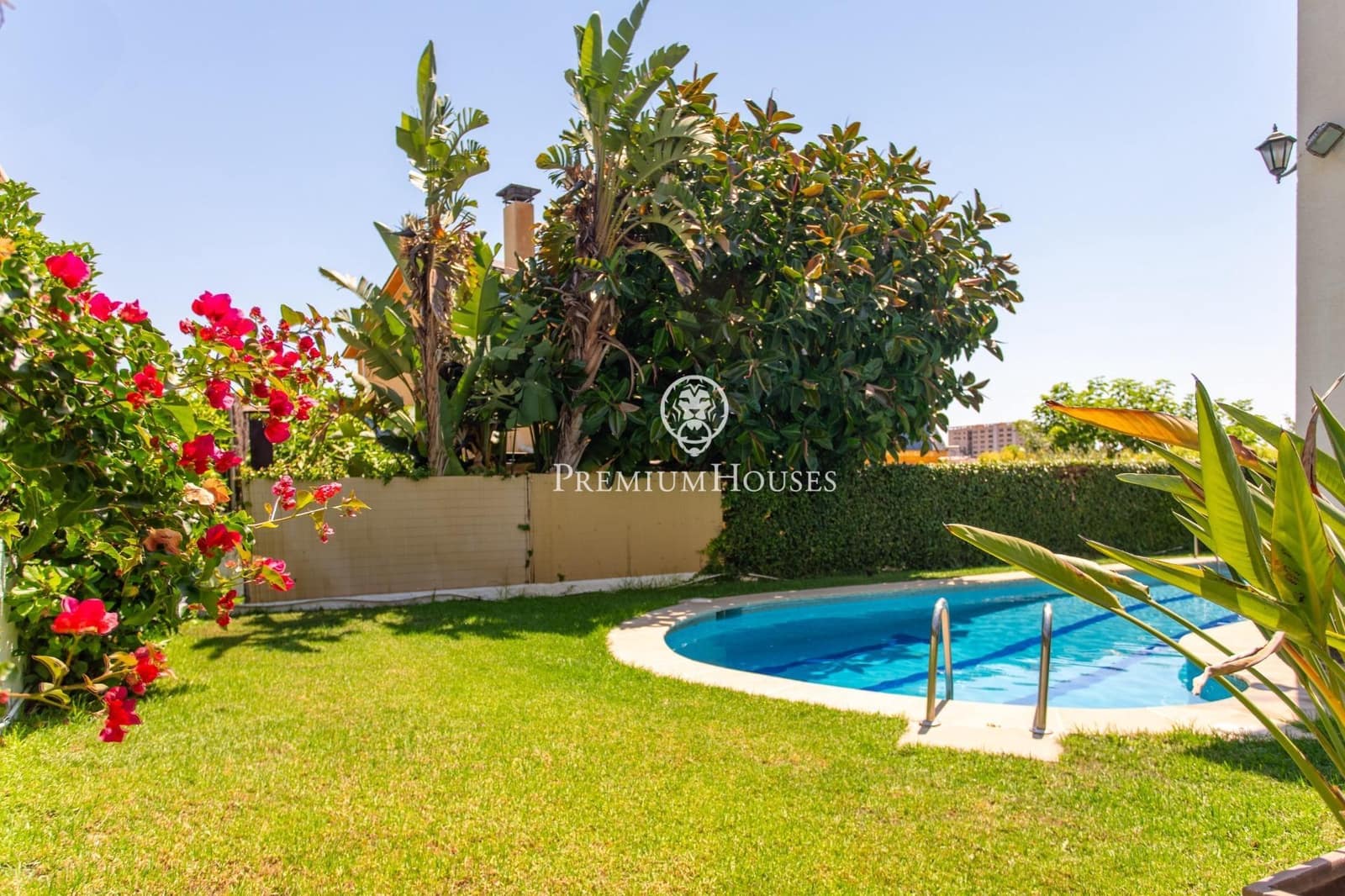 5 soverom Villa til salgs i El Masnou med svømmebasseng garasje - € 1 290 000 (Ref: 9414085)