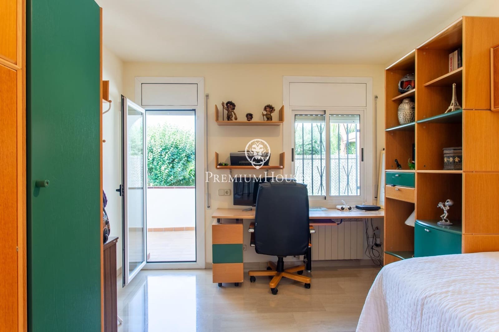 5 soverom Villa til salgs i El Masnou med svømmebasseng garasje - € 1 290 000 (Ref: 9414085)