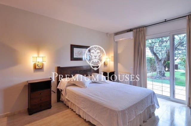 4 soveværelse Villa til salg i Cabrera de Mar med swimmingpool garage - € 845.000 (Ref: 9419743)