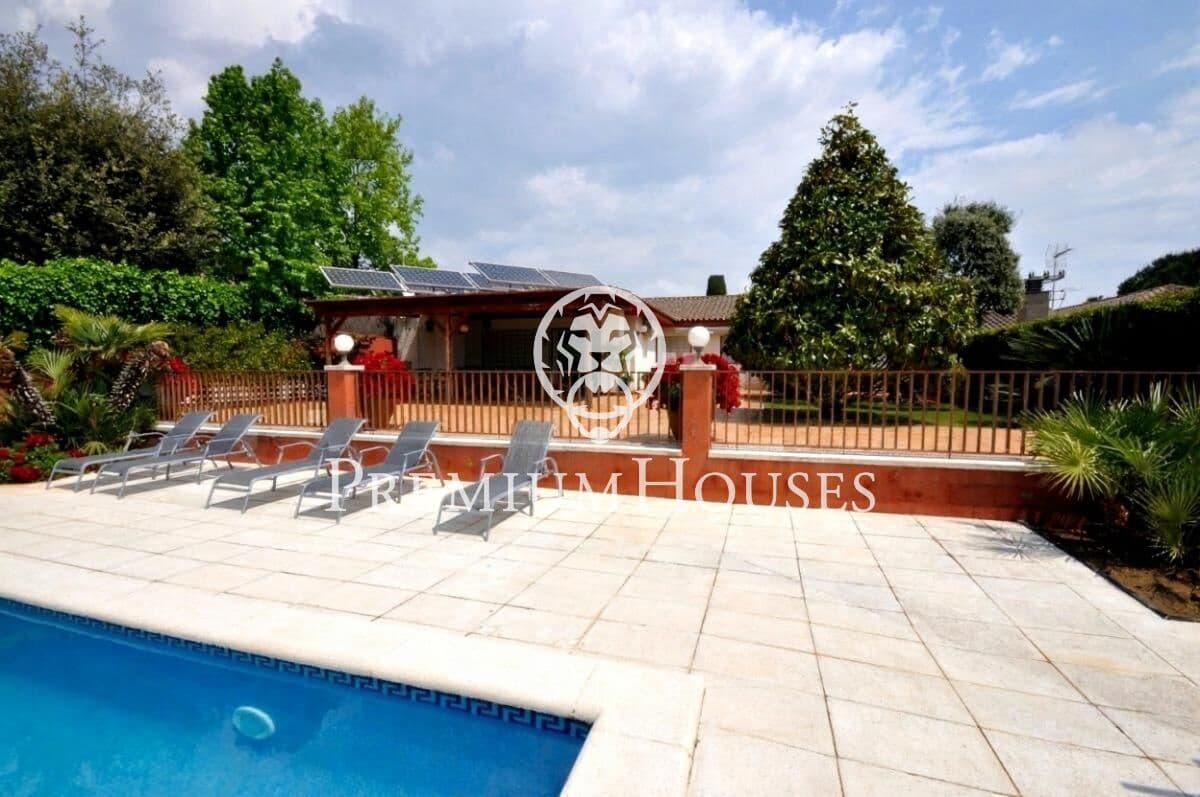 4 soveværelse Villa til salg i Cabrera de Mar med swimmingpool garage - € 845.000 (Ref: 9419743)