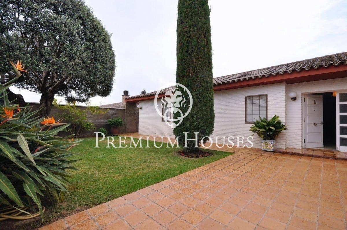 4 quarto Moradia para venda em Cabrera de Mar com piscina garagem - 845 000 € (Ref: 9419743)