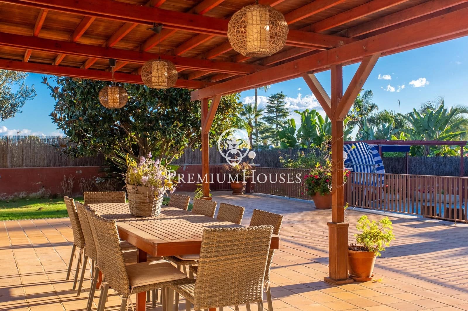 4 quarto Moradia para venda em Cabrera de Mar com piscina garagem - 845 000 € (Ref: 9419743)