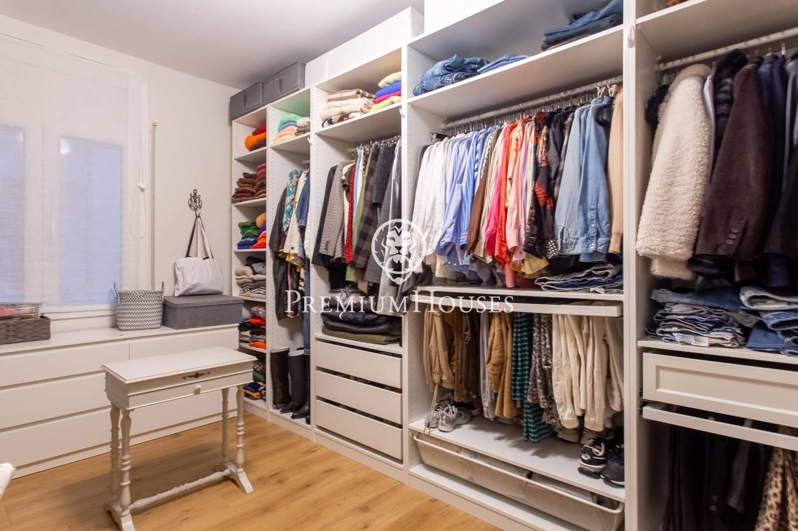 5 sypialnia Mieszkanie na sprzedaż w Miasto Girona - 535 000 € (Ref: 9427202)