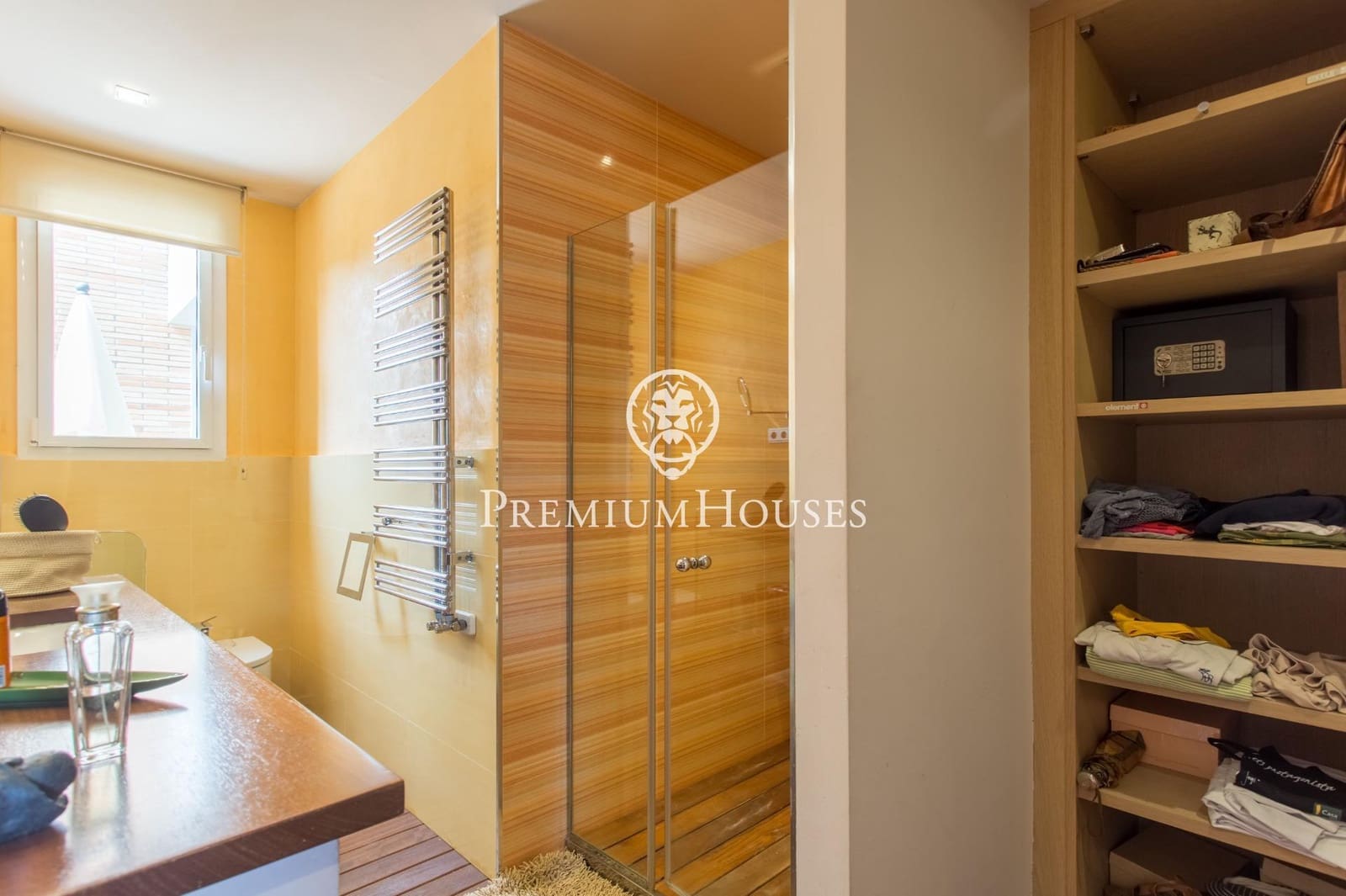 5 soverom Villa til salgs i Vallromanes med svømmebasseng garasje - € 1 900 000 (Ref: 9427204)