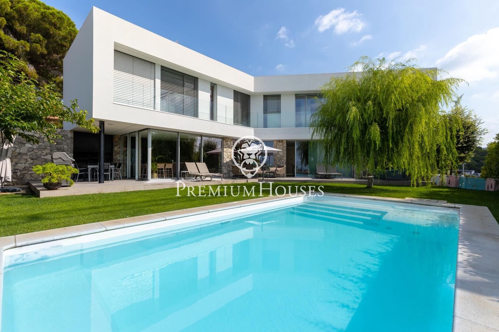 4 soveværelse Villa til salg i Teia med swimmingpool garage - € 2.500.000 (Ref: 9427205)