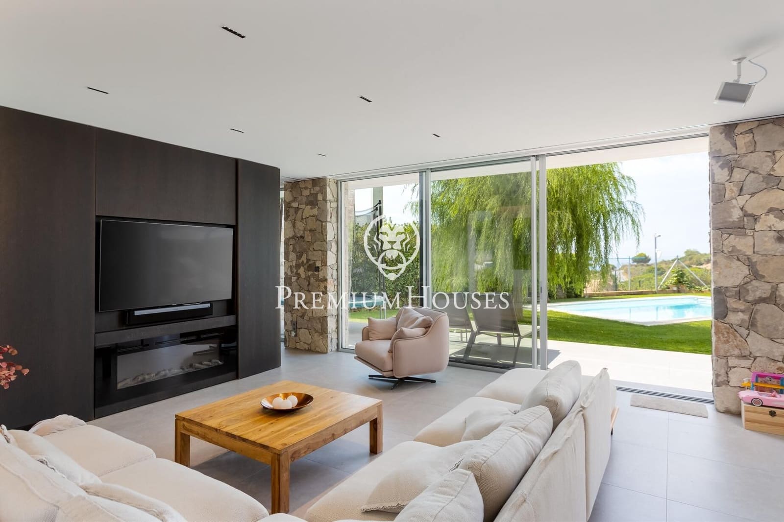 4 soveværelse Villa til salg i Teia med swimmingpool garage - € 2.500.000 (Ref: 9427205)