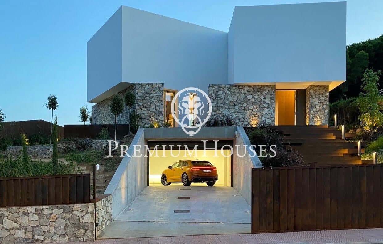 4 soveværelse Villa til salg i Teia med swimmingpool garage - € 2.500.000 (Ref: 9427205)