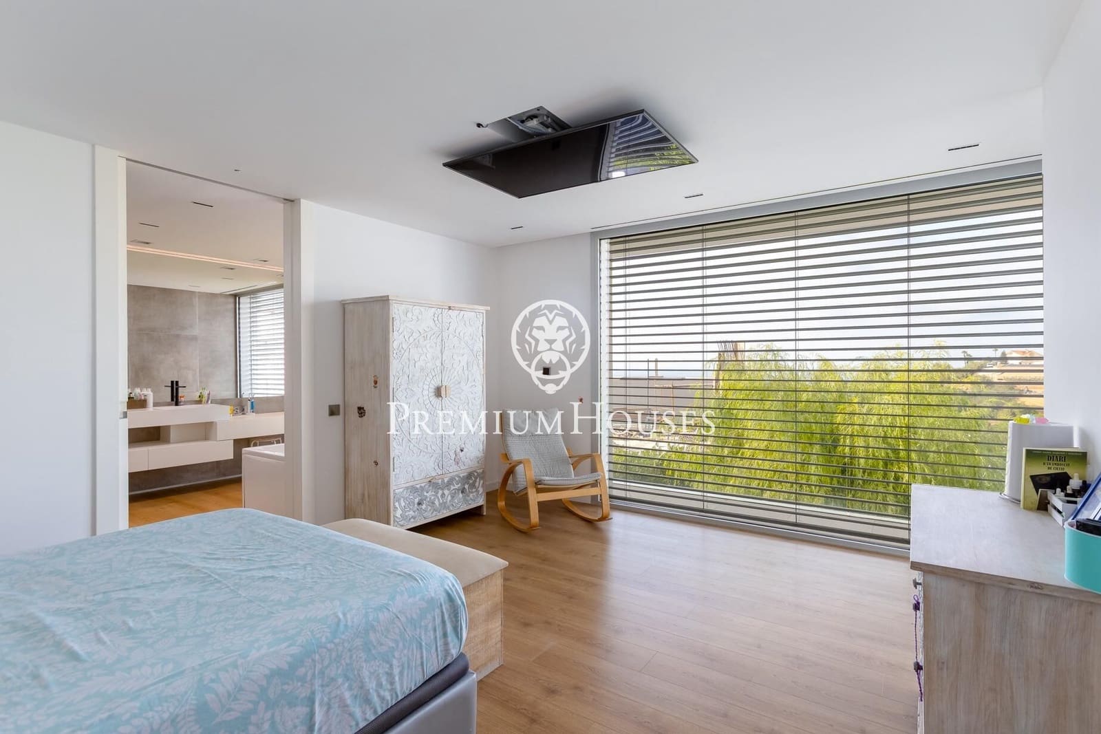 4 soveværelse Villa til salg i Teia med swimmingpool garage - € 2.500.000 (Ref: 9427205)