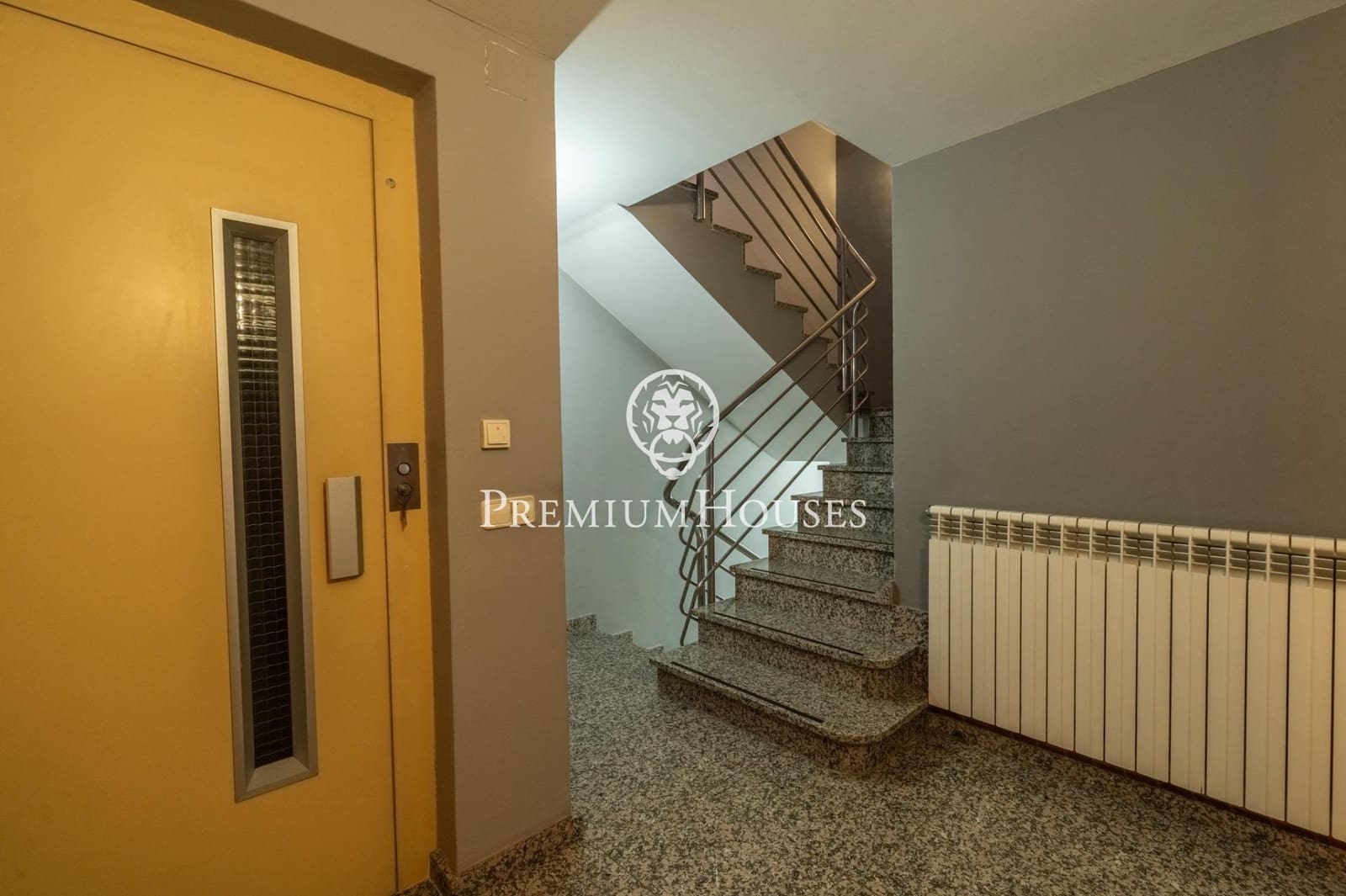 5 slaapkamer Villa te koop in Canet de Mar met zwembad garage - € 1.350.000 (Ref: 9436309)