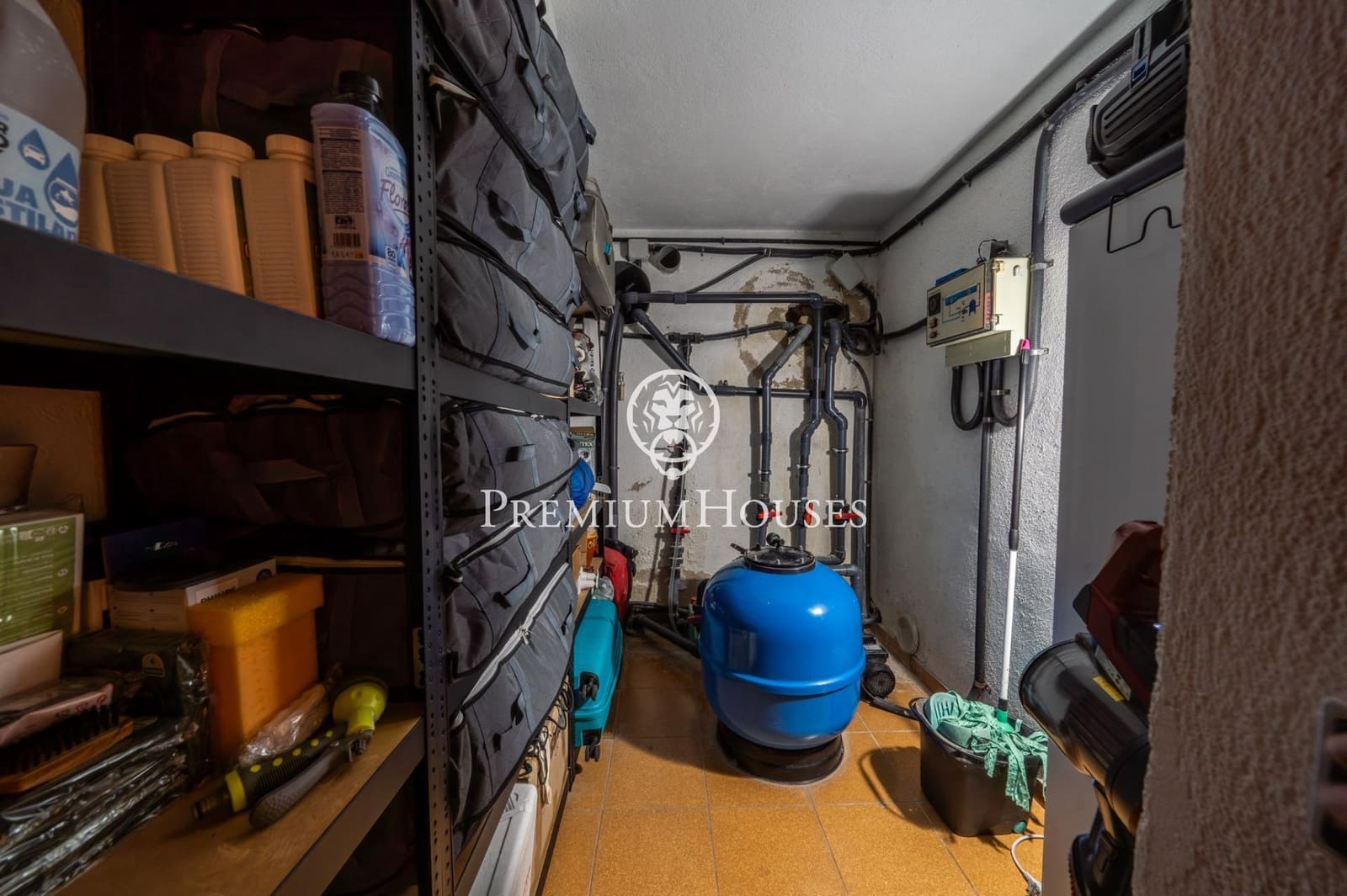 5 slaapkamer Villa te koop in Canet de Mar met zwembad garage - € 1.350.000 (Ref: 9436309)