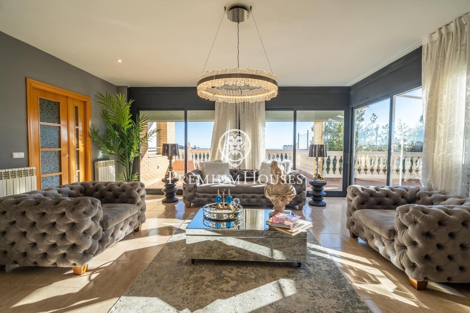 5 slaapkamer Villa te koop in Canet de Mar met zwembad garage - € 1.350.000 (Ref: 9436309)