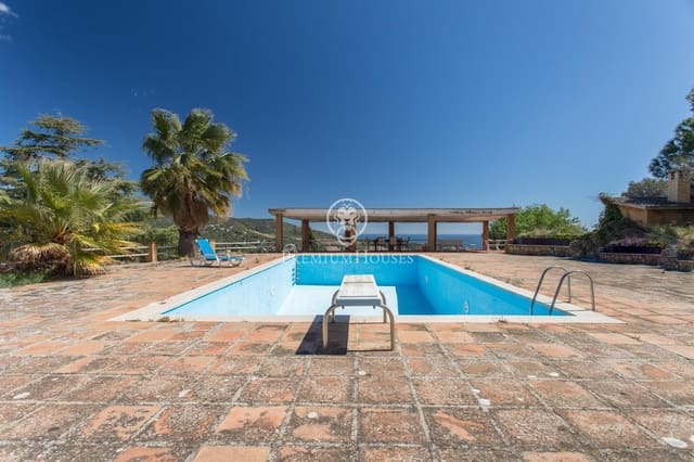 12 bedroom Finca/Country House for sale in Alella with pool garage - € 1,600,000 (Ref: 9436310)