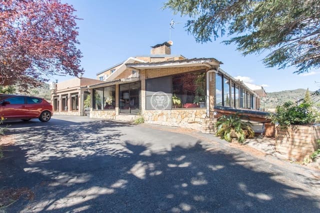 12 soverom Finca/Herregård til salgs i Alella med svømmebasseng garasje - € 1 395 000 (Ref: 9436310)