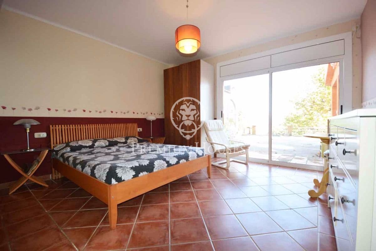 12 slaapkamer Finca/Landhuis te koop in Alella met zwembad garage - € 1.395.000 (Ref: 9436310)