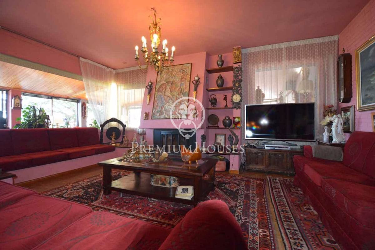 12 slaapkamer Finca/Landhuis te koop in Alella met zwembad garage - € 1.395.000 (Ref: 9436310)