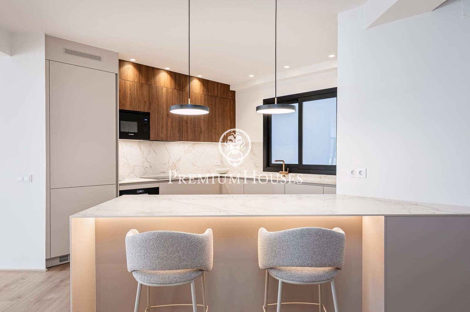 4 soverom Leilighet til salgs i Barcelona by med garasje - € 2 300 000 (Ref: 9437811)