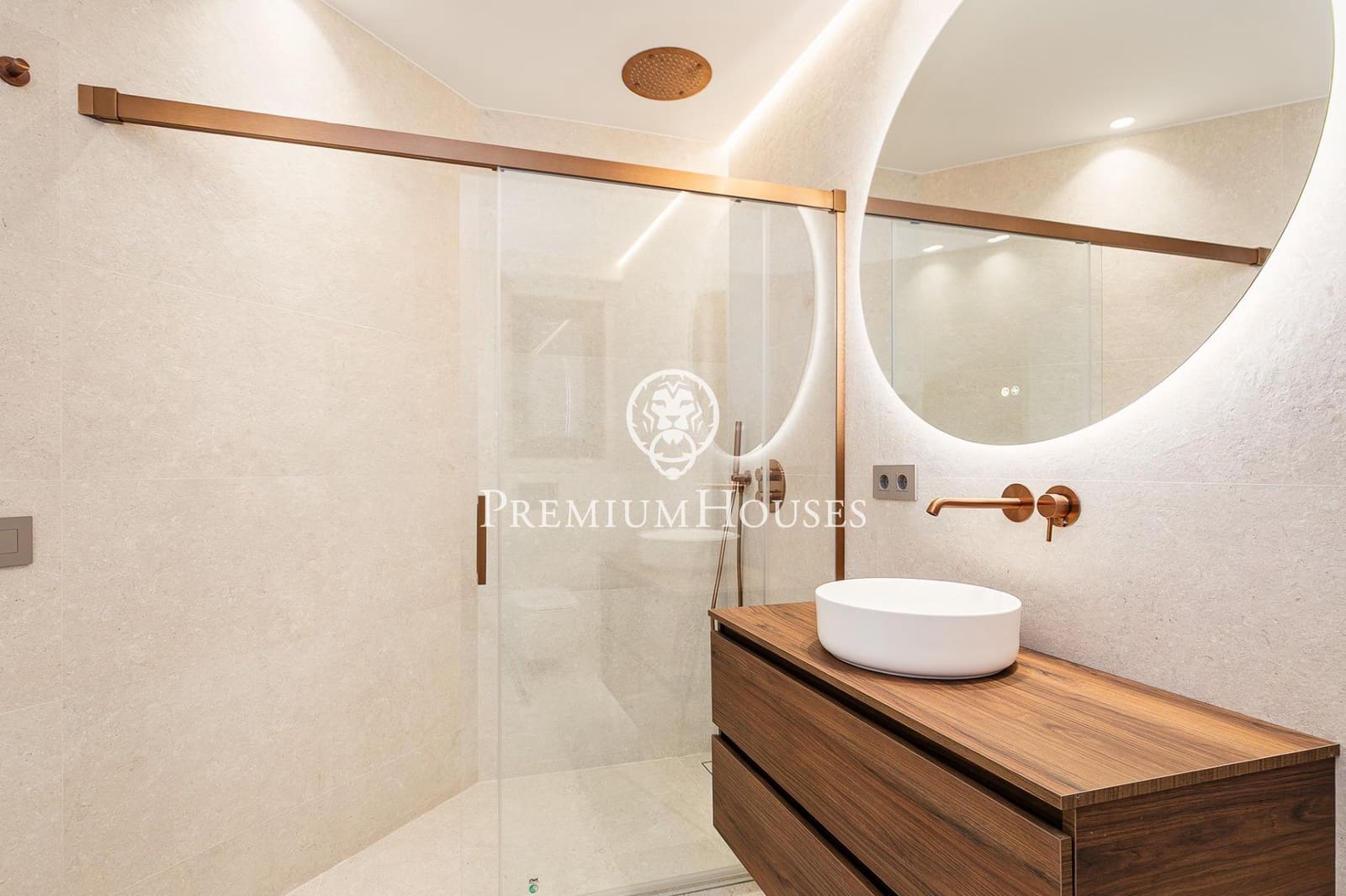 4 soverom Leilighet til salgs i Barcelona by med garasje - € 2 300 000 (Ref: 9437811)