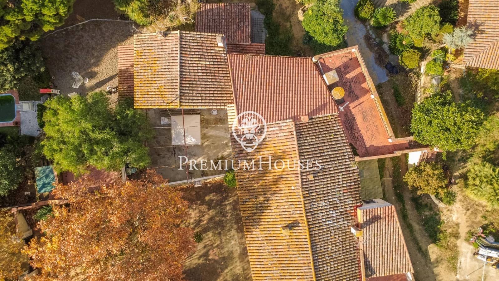 8 slaapkamer Villa te koop in Sant Andreu de Llavaneres met zwembad - € 837.000 (Ref: 9446327)