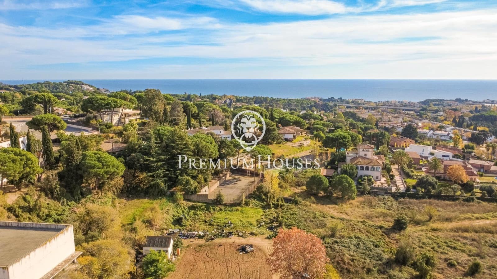 8 slaapkamer Villa te koop in Sant Andreu de Llavaneres met zwembad - € 837.000 (Ref: 9446327)