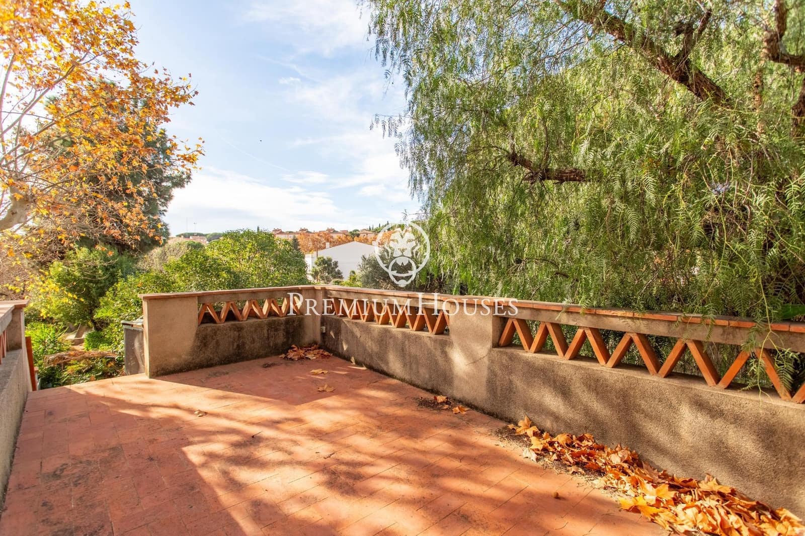 8 slaapkamer Villa te koop in Sant Andreu de Llavaneres met zwembad - € 837.000 (Ref: 9446327)