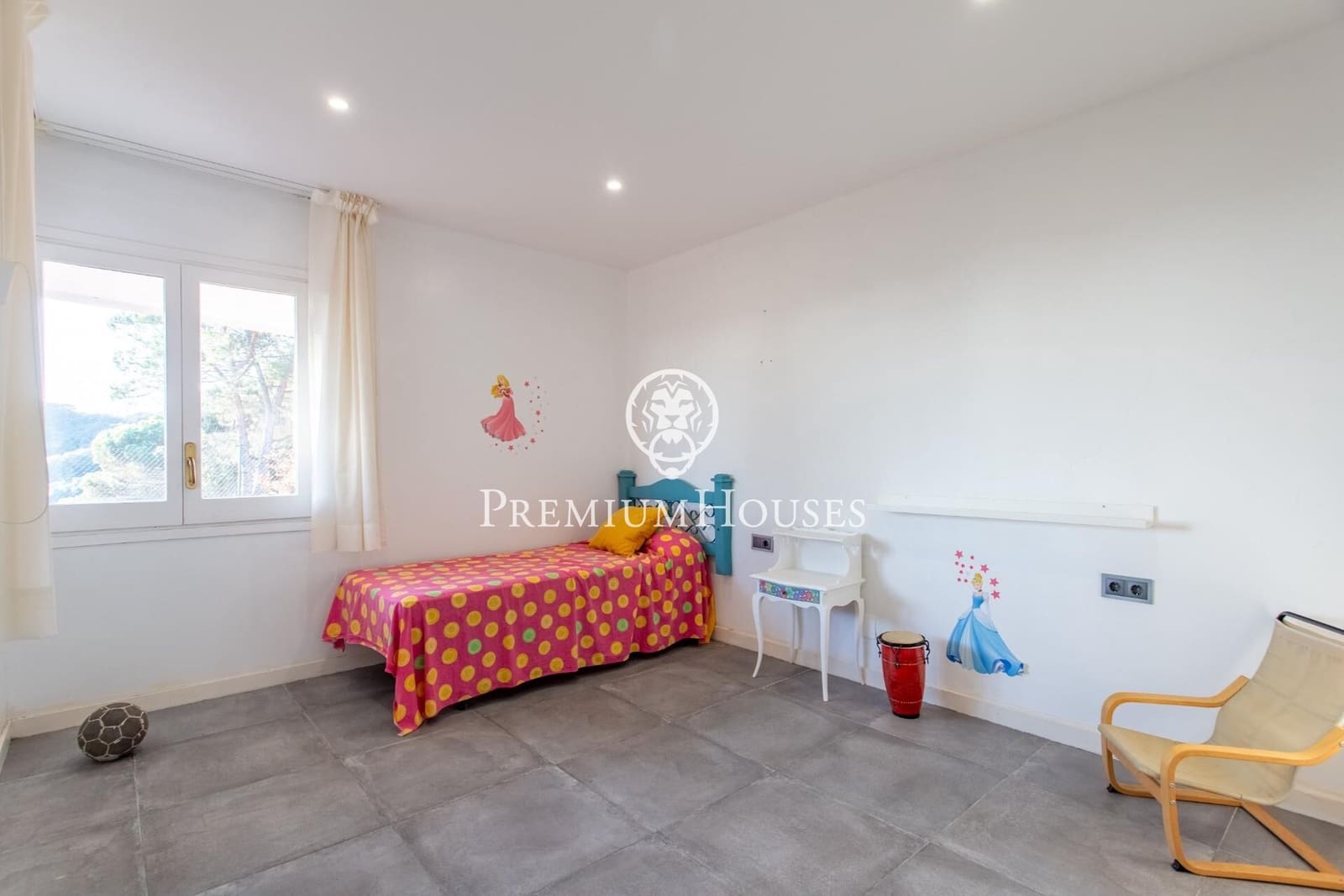 4 soverom Villa til salgs i Mataro med garasje - € 645 000 (Ref: 9446328)