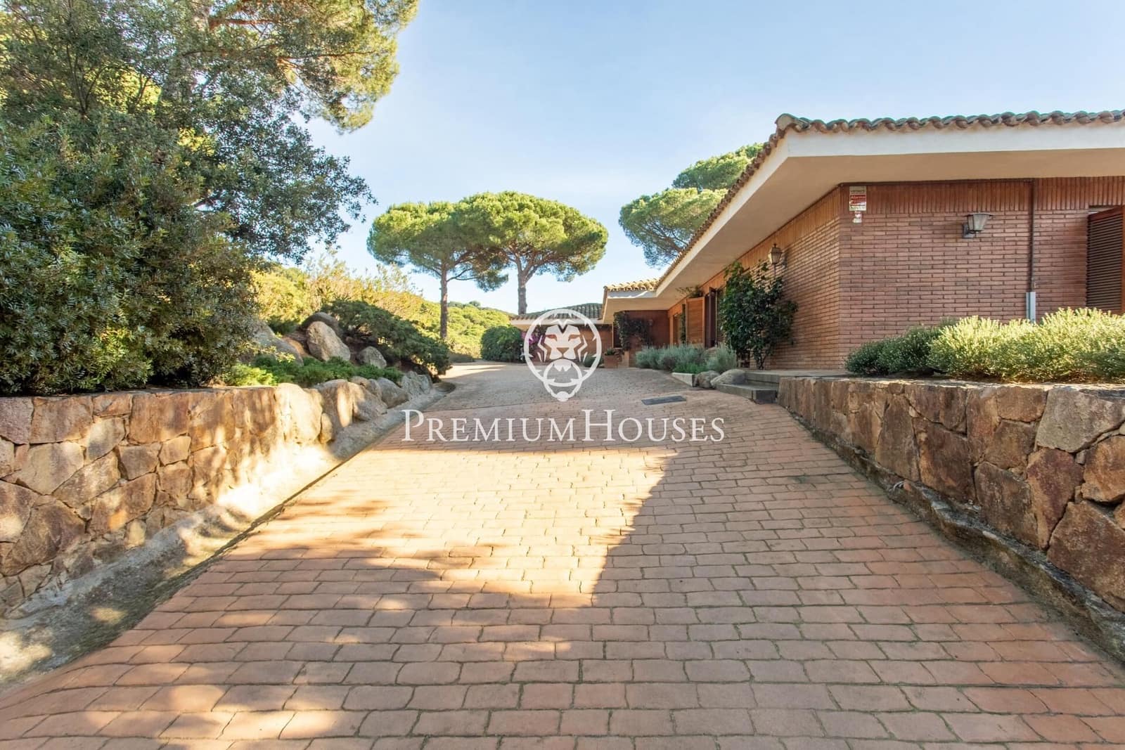 5 sovrum Villa till salu i Sant Andreu de Llavaneres med pool garage - 1 450 000 € (Ref: 9446329)