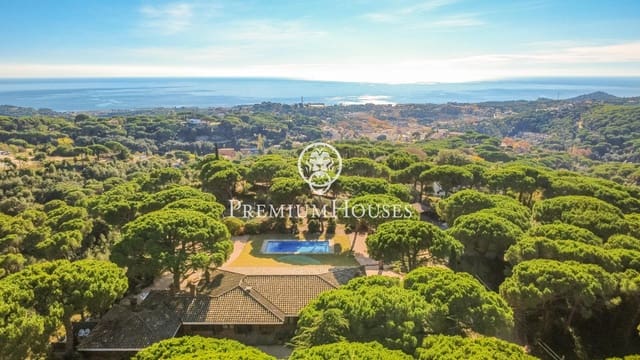 5 sovrum Villa till salu i Sant Andreu de Llavaneres med pool garage - 1 450 000 € (Ref: 9446329)