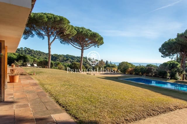 5 sovrum Villa till salu i Sant Andreu de Llavaneres med pool garage - 1 450 000 € (Ref: 9446329)