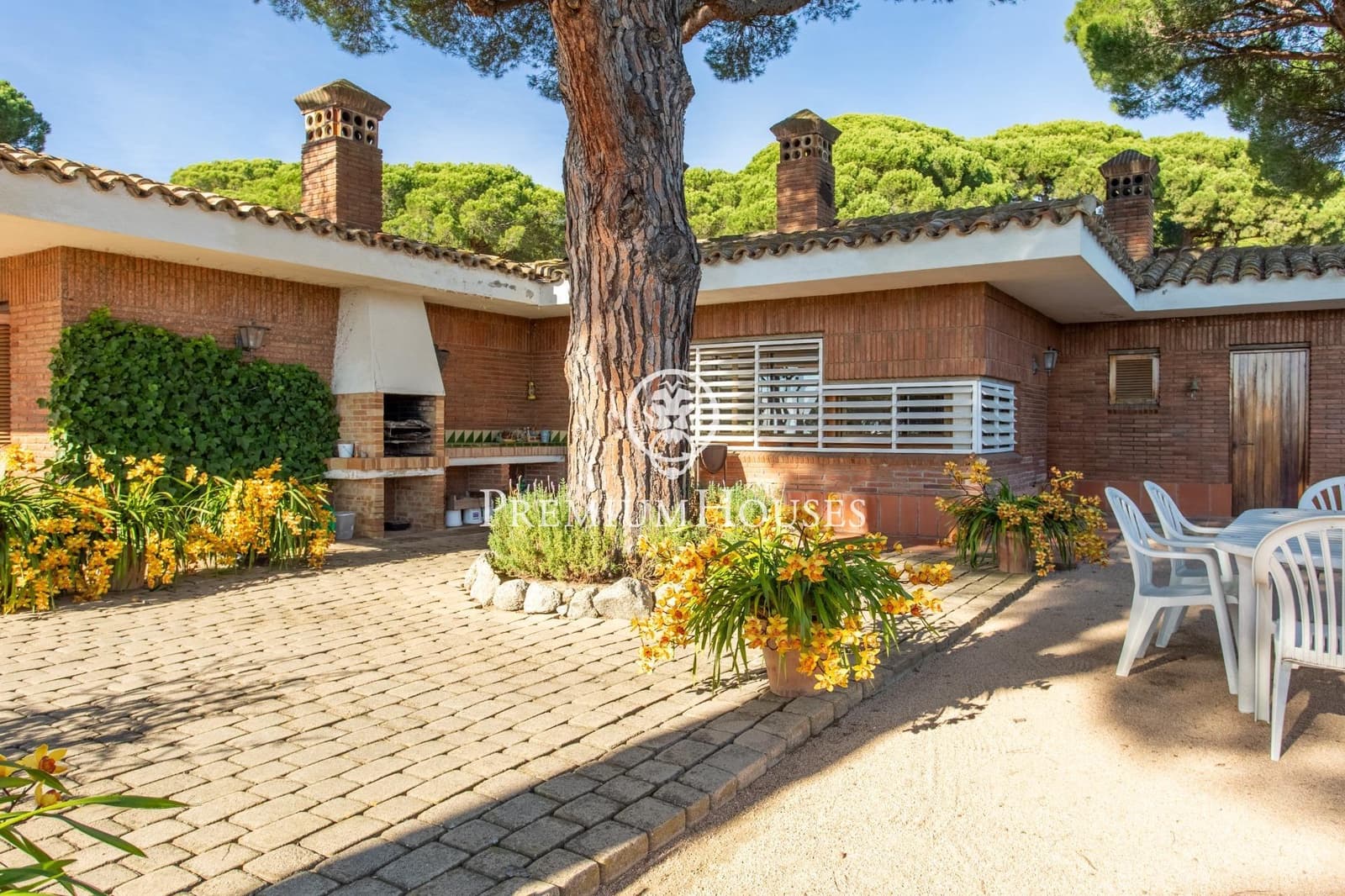 5 sovrum Villa till salu i Sant Andreu de Llavaneres med pool garage - 1 450 000 € (Ref: 9446329)