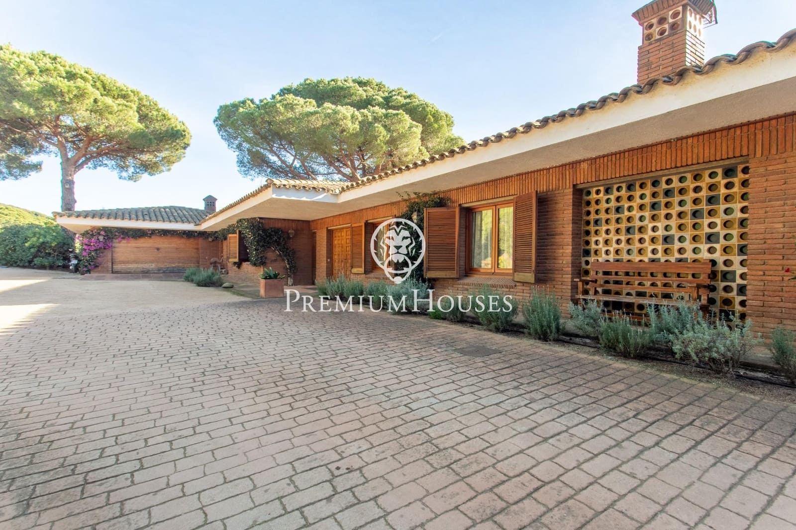 5 sovrum Villa till salu i Sant Andreu de Llavaneres med pool garage - 1 450 000 € (Ref: 9446329)