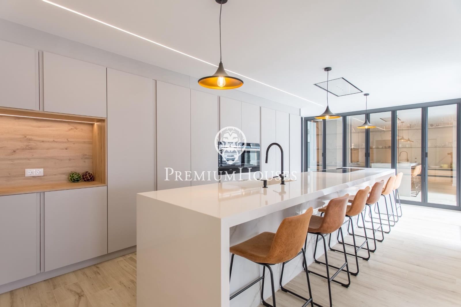 8 soverom Villa til salgs i Sant Andreu de Llavaneres med svømmebasseng garasje - € 2 475 000 (Ref: 9446330)