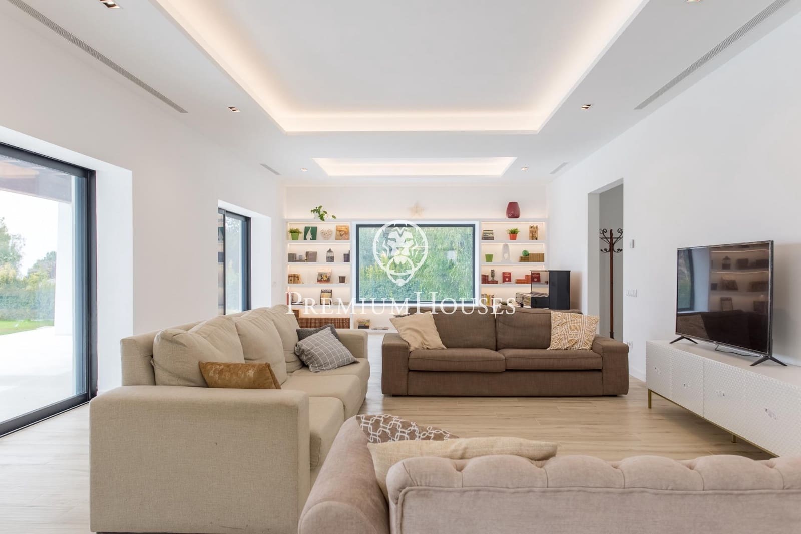 8 soverom Villa til salgs i Sant Andreu de Llavaneres med svømmebasseng garasje - € 2 475 000 (Ref: 9446330)