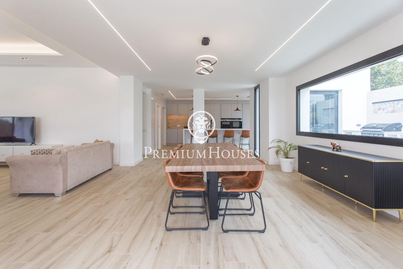 8 soverom Villa til salgs i Sant Andreu de Llavaneres med svømmebasseng garasje - € 2 475 000 (Ref: 9446330)