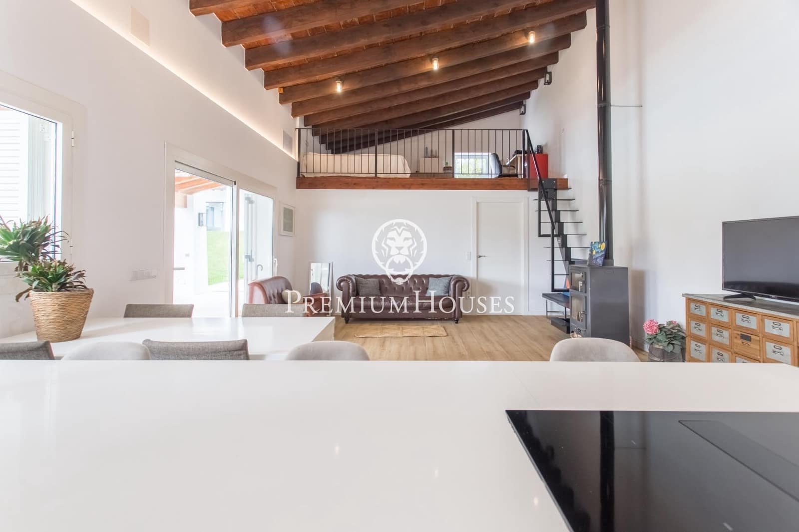 8 soverom Villa til salgs i Sant Andreu de Llavaneres med svømmebasseng garasje - € 2 475 000 (Ref: 9446330)