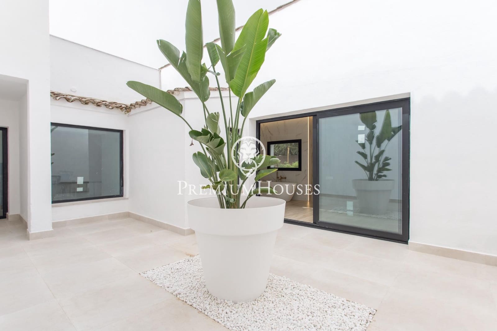 8 soverom Villa til salgs i Sant Andreu de Llavaneres med svømmebasseng garasje - € 2 475 000 (Ref: 9446330)