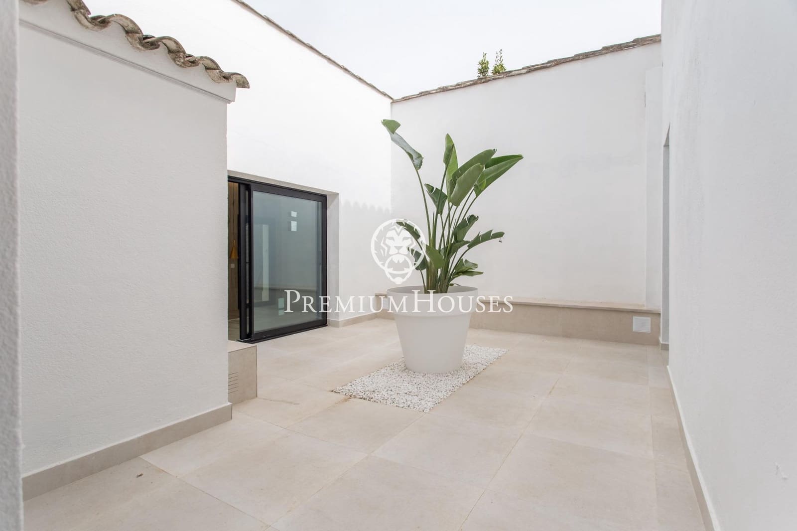 8 soverom Villa til salgs i Sant Andreu de Llavaneres med svømmebasseng garasje - € 2 475 000 (Ref: 9446330)