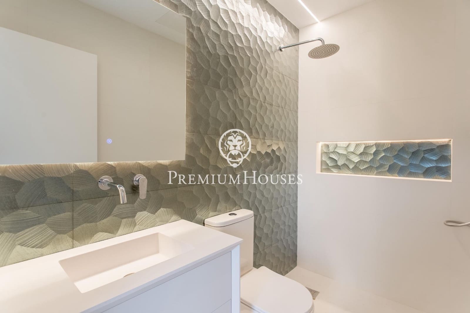 8 soverom Villa til salgs i Sant Andreu de Llavaneres med svømmebasseng garasje - € 2 475 000 (Ref: 9446330)