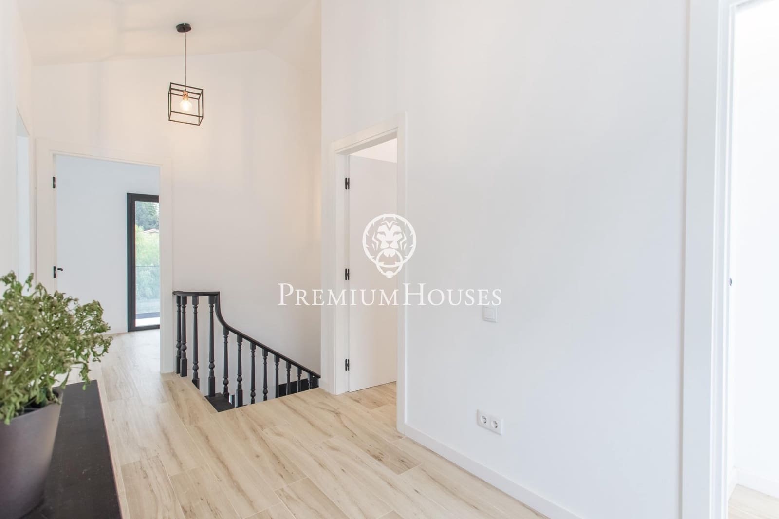 8 soverom Villa til salgs i Sant Andreu de Llavaneres med svømmebasseng garasje - € 2 475 000 (Ref: 9446330)