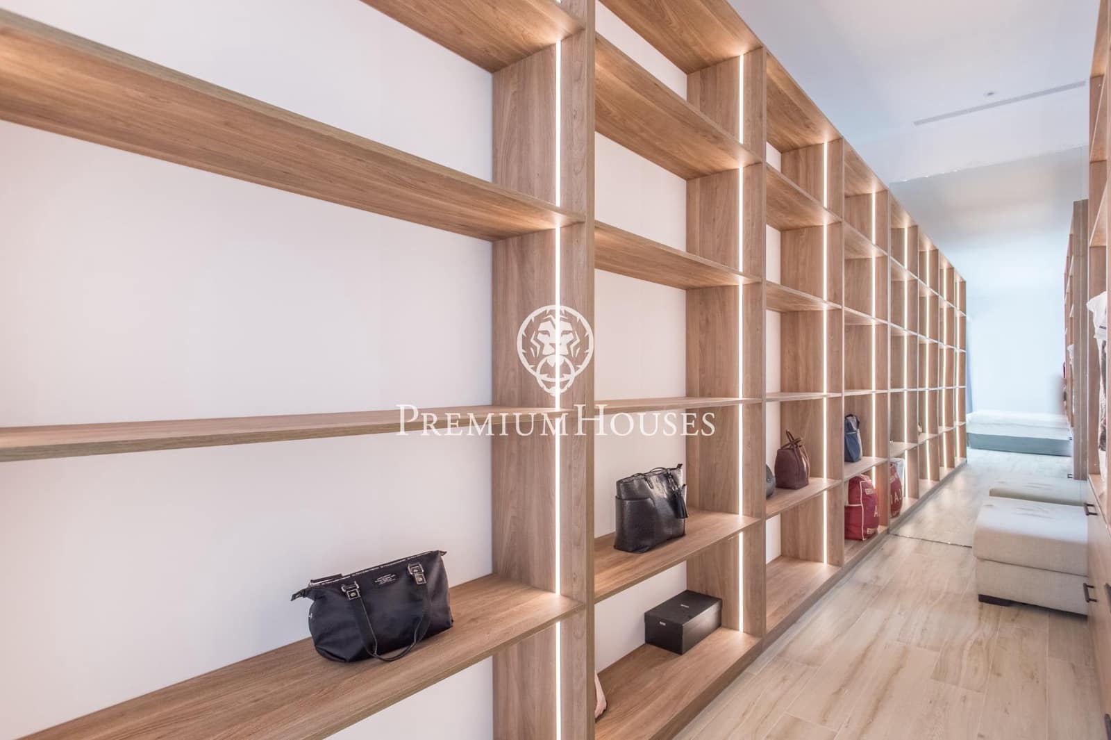 8 soverom Villa til salgs i Sant Andreu de Llavaneres med svømmebasseng garasje - € 2 475 000 (Ref: 9446330)