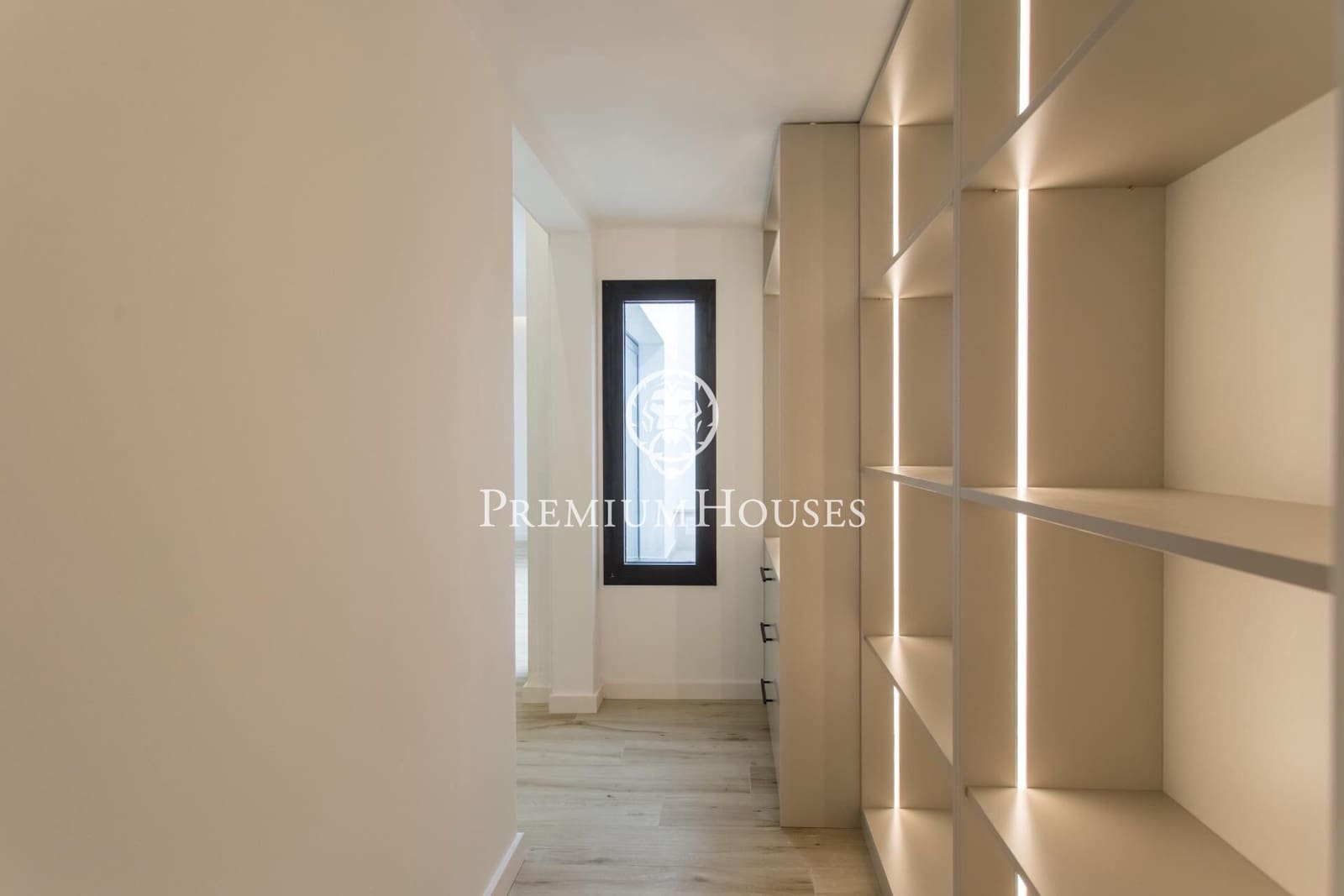 8 soverom Villa til salgs i Sant Andreu de Llavaneres med svømmebasseng garasje - € 2 475 000 (Ref: 9446330)