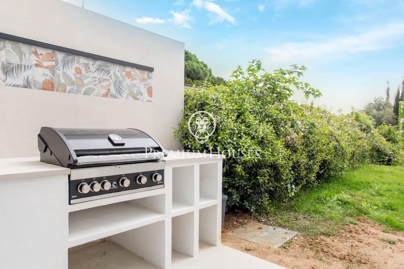 8 soverom Villa til salgs i Sant Andreu de Llavaneres med svømmebasseng garasje - € 2 475 000 (Ref: 9446330)