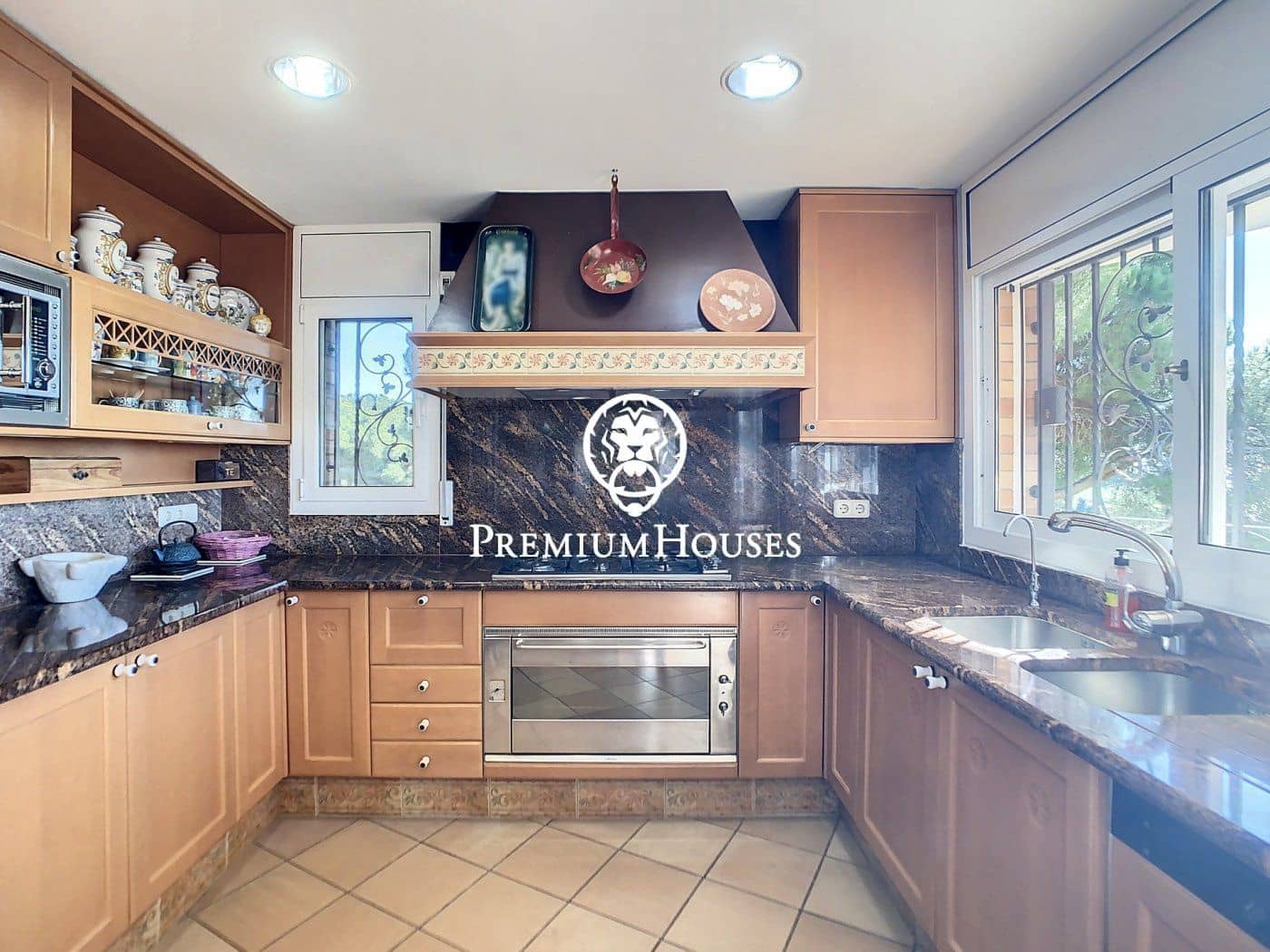 Finca/Casa Rural de 5 habitaciones en Sant Pol de Mar en venta con piscina - 1.300.000 € (Ref: 9465651)