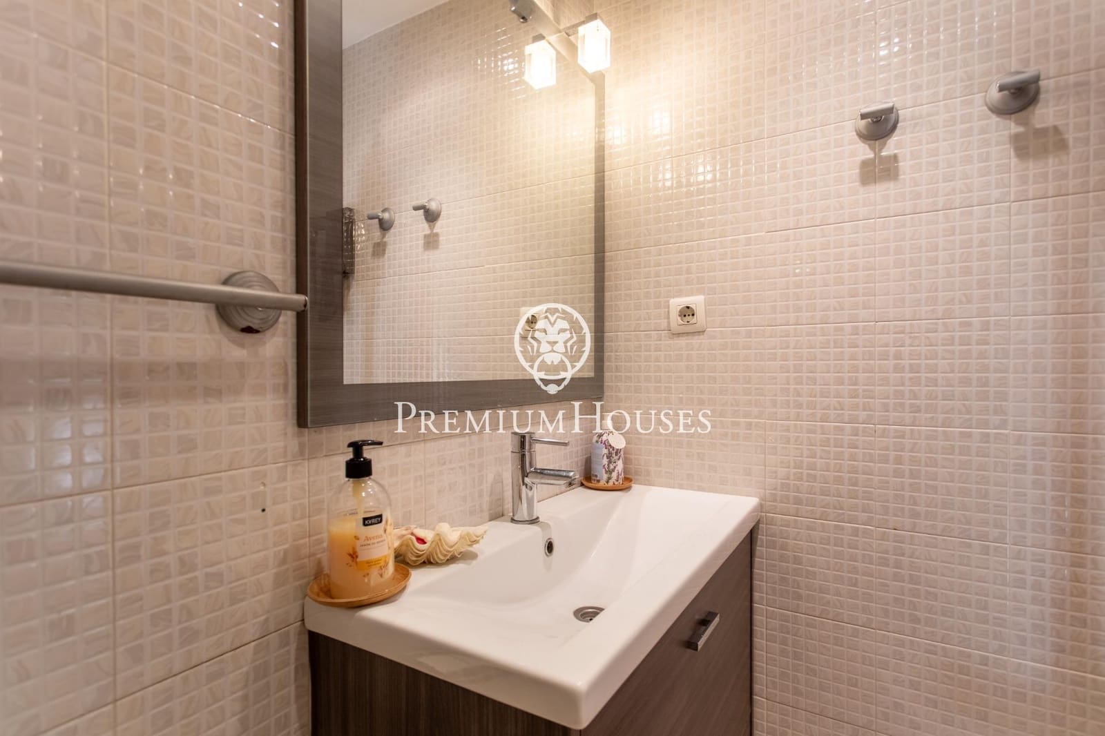 4 slaapkamer Rijtjeshuis te koop in Calella - € 499.000 (Ref: 9474189)