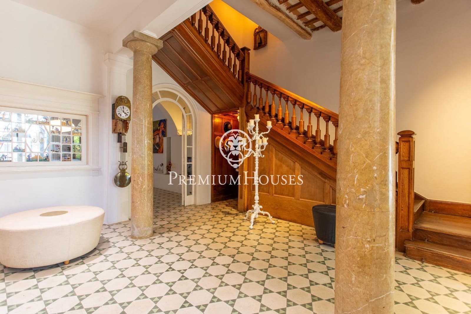 Casa de 4 habitaciones en Vilassar de Mar en alquiler - 3.500 € (Ref: 9474913)