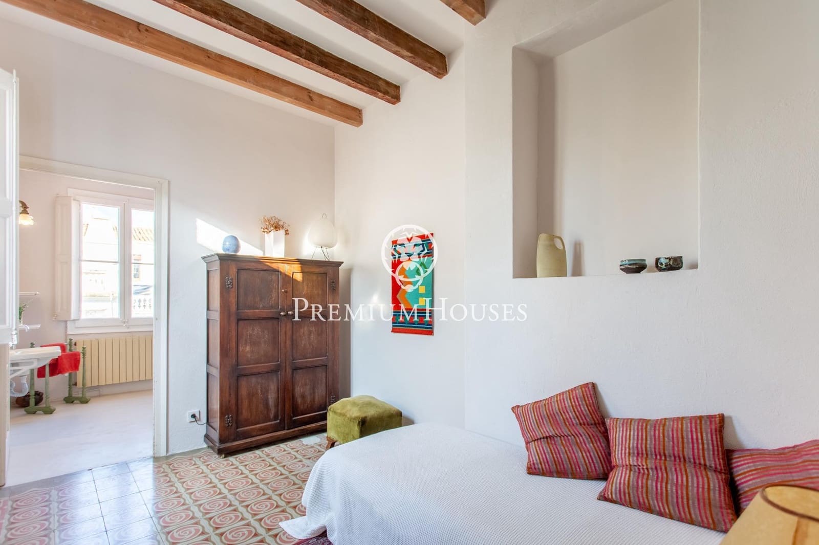 Casa de 4 habitaciones en Vilassar de Mar en alquiler - 3.500 € (Ref: 9474913)